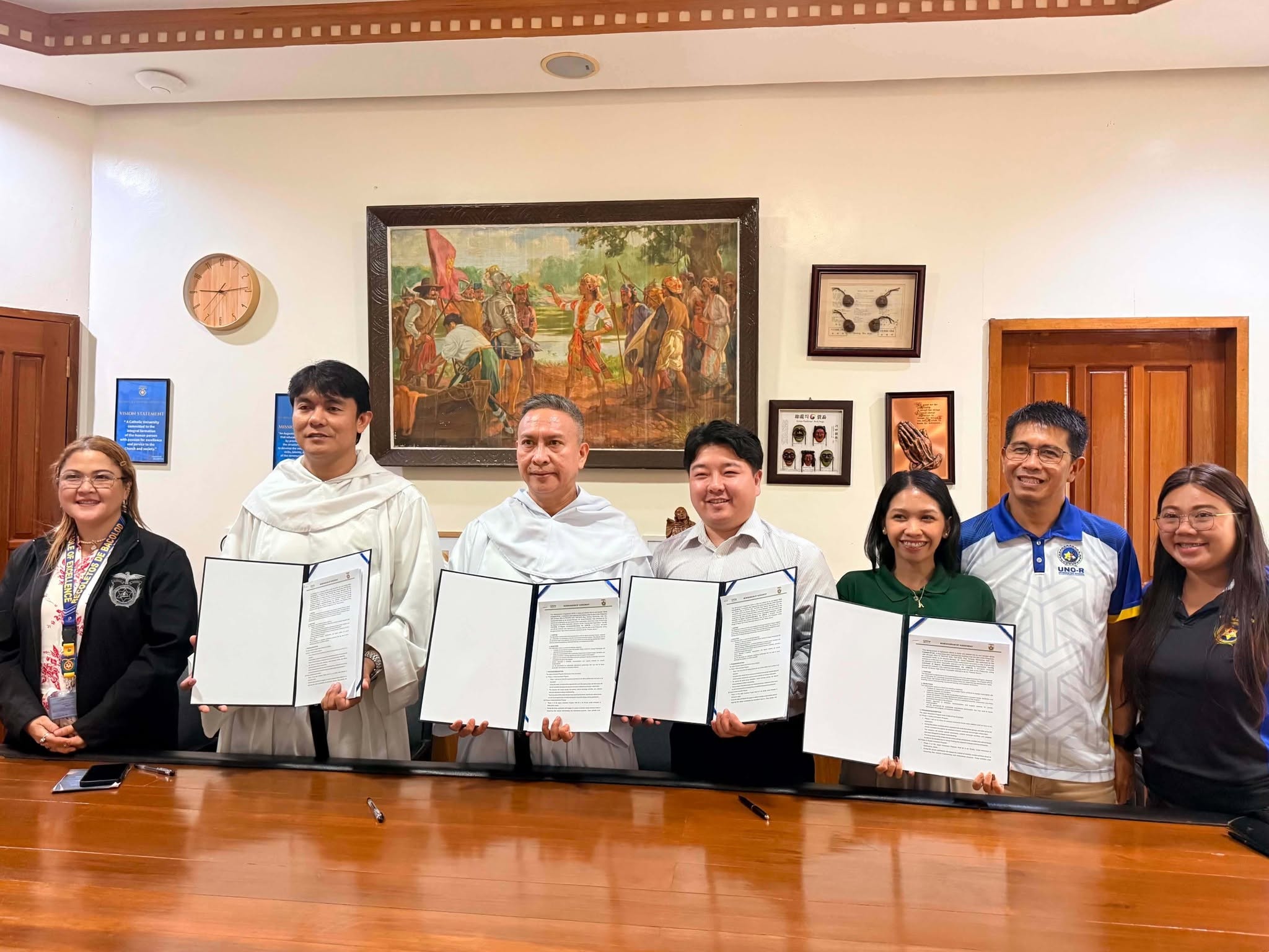UNO-R signs MOA with Grow Forward
